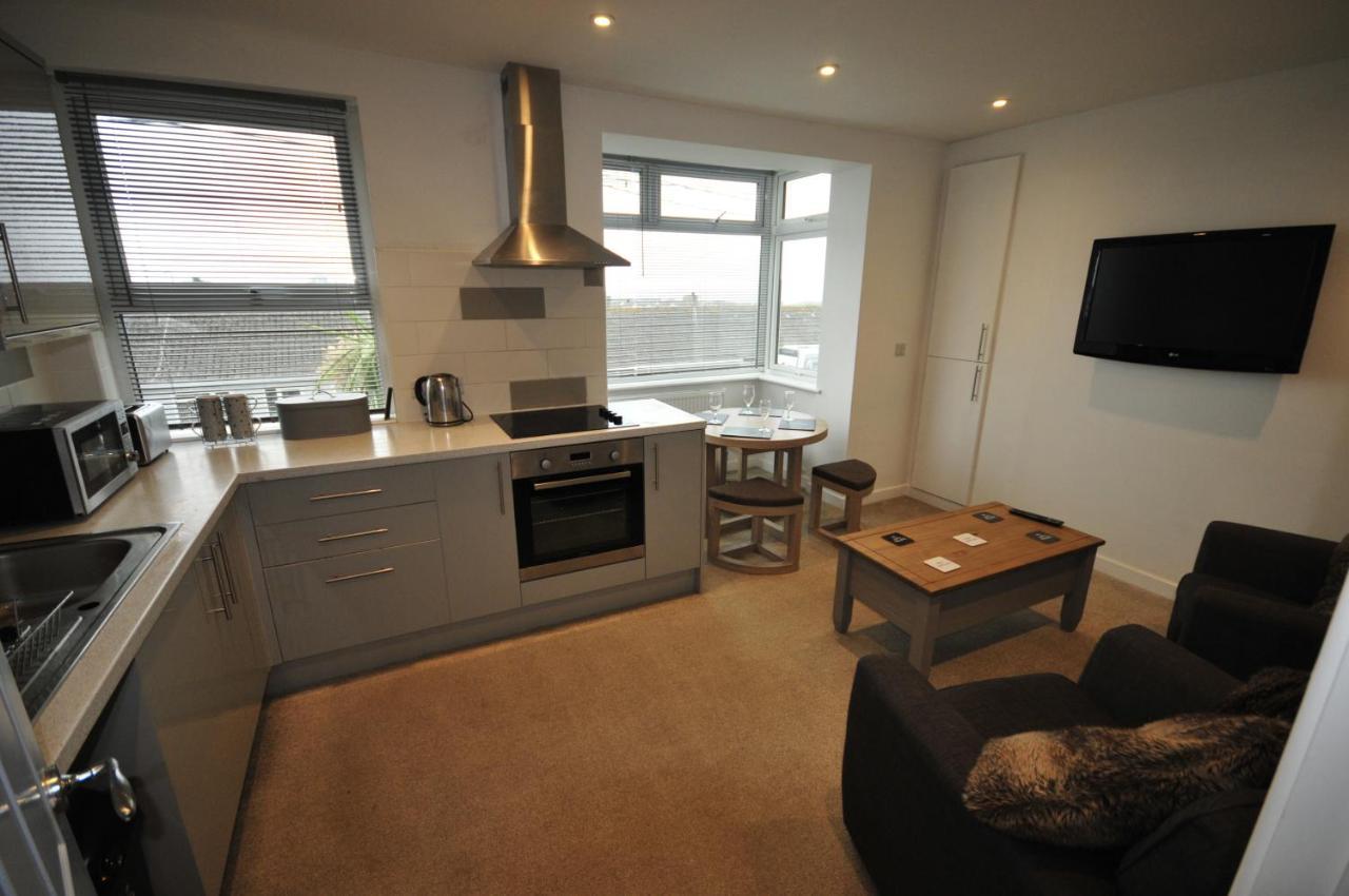 Surf View Apartment, Newquay New Quay エクステリア 写真